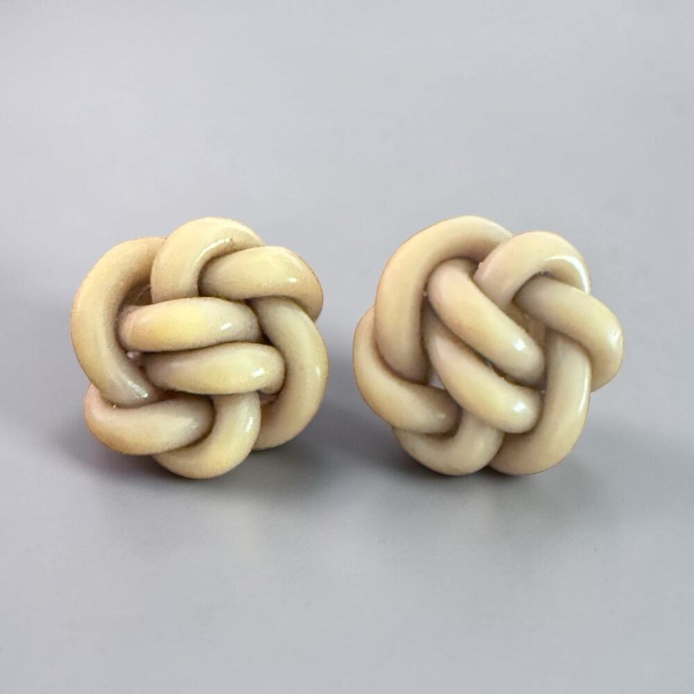 Vintage Celluloid Earrings 1930s Art Deco Extruded Spaghetti Screwback Lt Brown